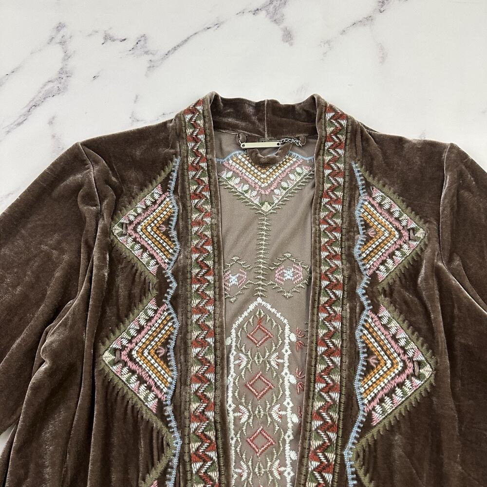 Paparazzi Womens Velvet Embroidered Kimono Cardigan Sweater Size M Brown Pink - Picture 2 of 12